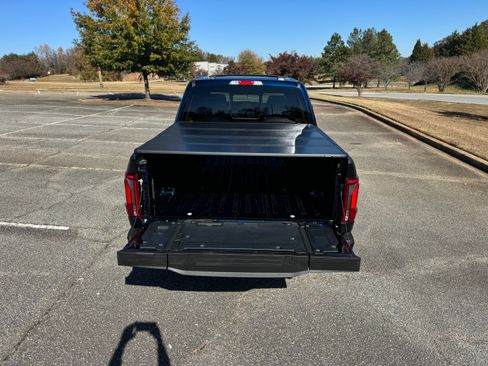 Used 2025 Ford F150 Lariat image 9