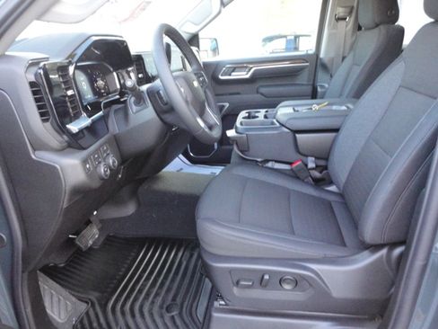 New 2026 Chevrolet Silverado 1500 LT image 18