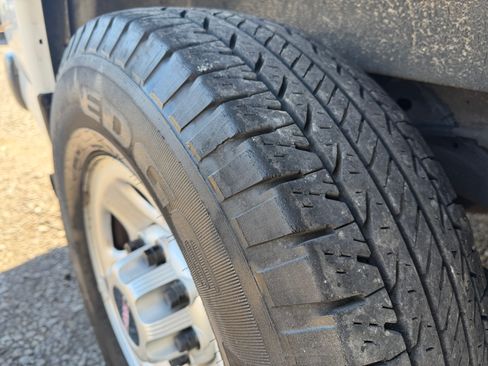 Used 2020 GMC Savana 2500 image 20