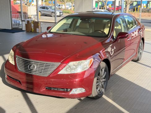 Used 2008 Lexus LS 460 image 2