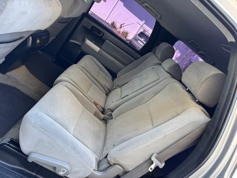 Used 2009 Toyota Sequoia SR5 image 19