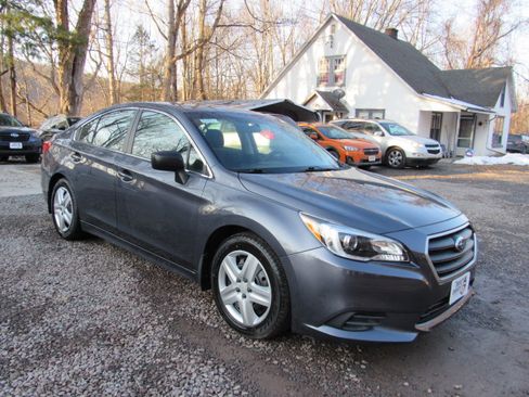 Used 2016 Subaru Legacy 2.5i image 15