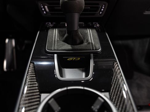 Used 2022 Porsche 911 GT3 Coupe RWD image 24