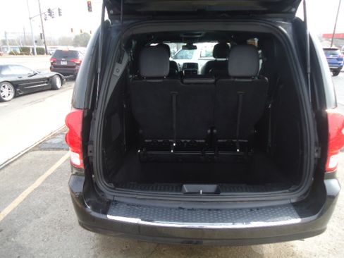 Used 2018 Dodge Grand Caravan GT image 10