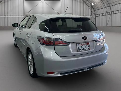 Used 2012 Lexus CT 200h image 6