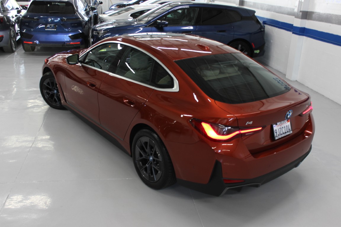 Used 2024 BMW i4 eDrive35 RWD image 15