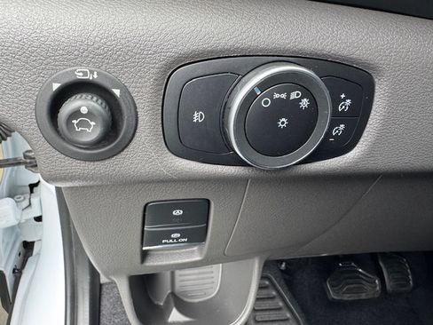 Used 2024 Ford Transit 350 XLT image 13