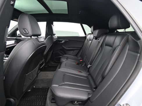 Used 2019 Audi Q8 Prestige image 42