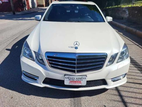 Used 2012 Mercedes-Benz E 350 4MATIC Luxury image 1