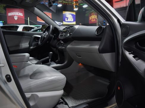 Used 2011 Toyota RAV4 Limited image 21