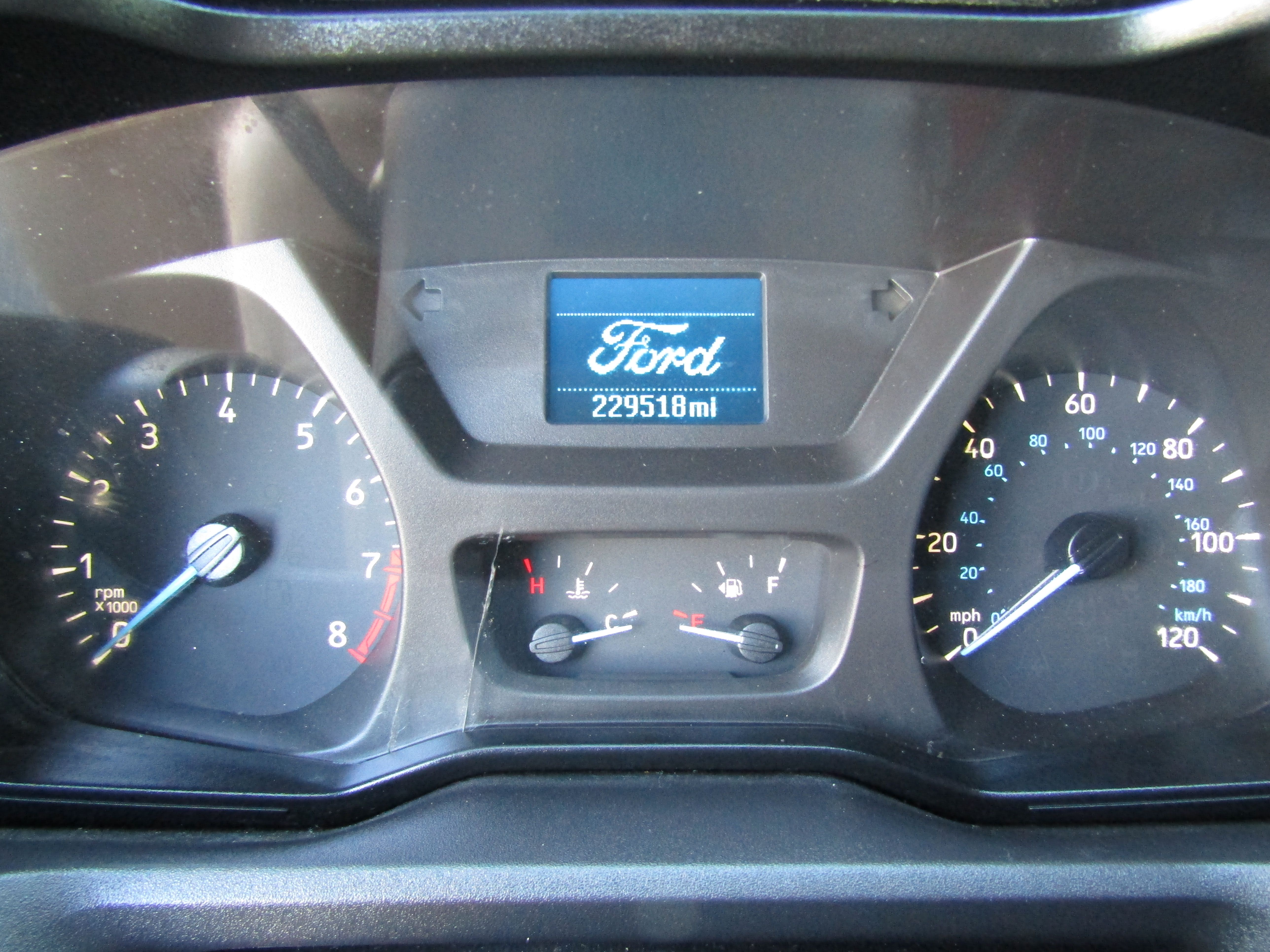 Used 2019 Ford Transit 250 130 Low Roof RWD image 15
