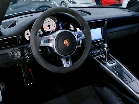 Used 2016 Porsche 911 GT3 image 26