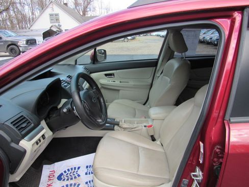 Used 2014 Subaru XV Crosstrek 2.0i Limited image 13