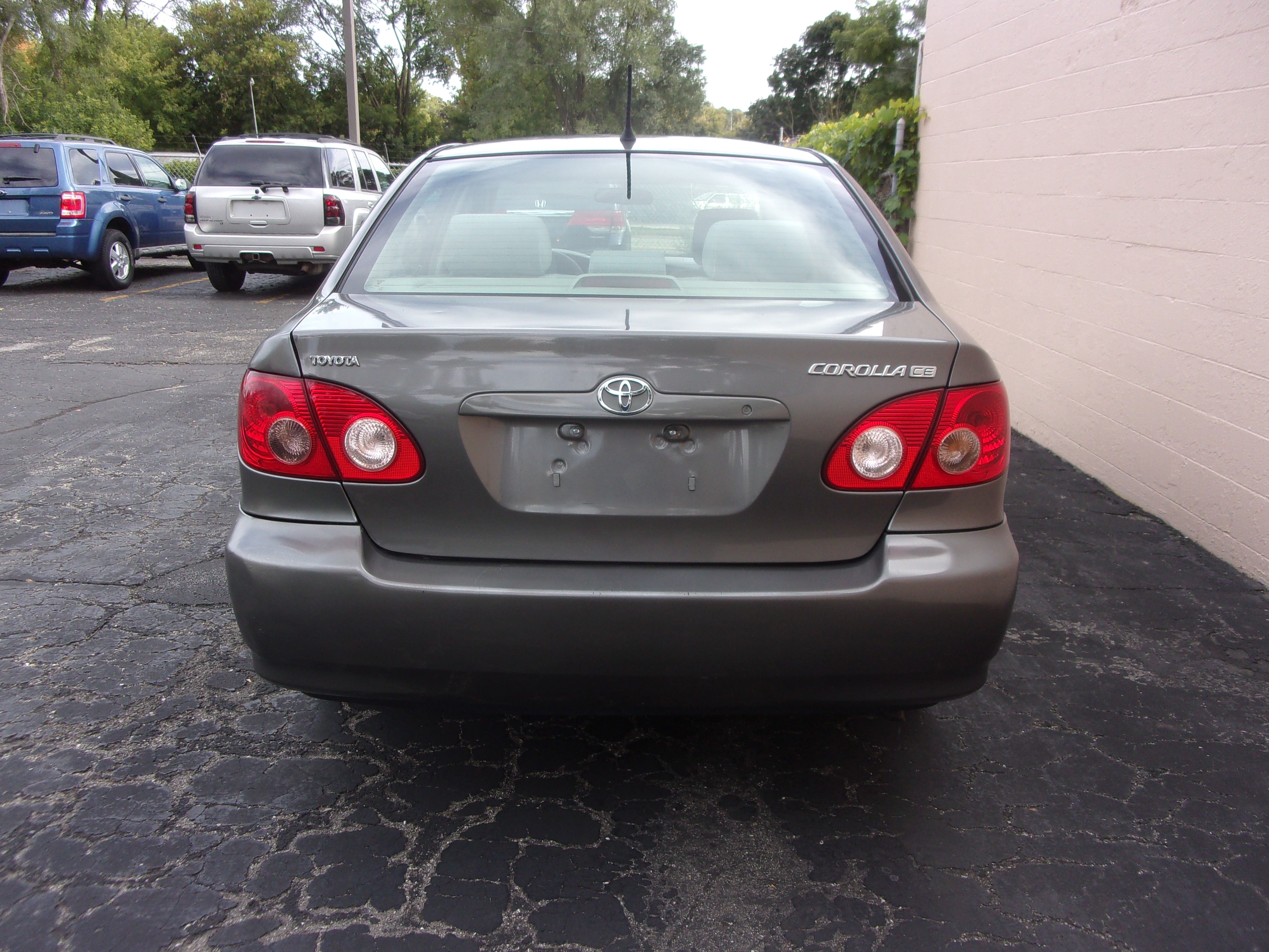 Used 2008 Toyota Corolla Sedan FWD image 5