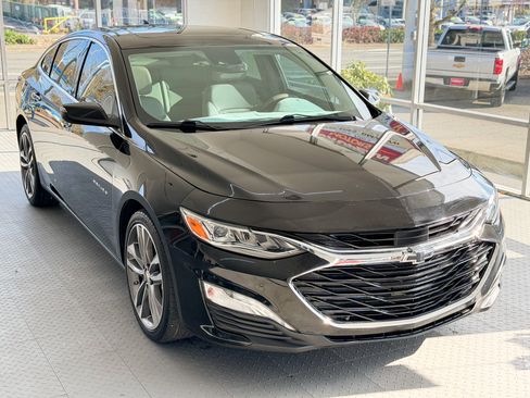 Used 2019 Chevrolet Malibu Premier image 1