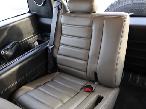 Used 2005 HUMMER H2 Adventure image 15