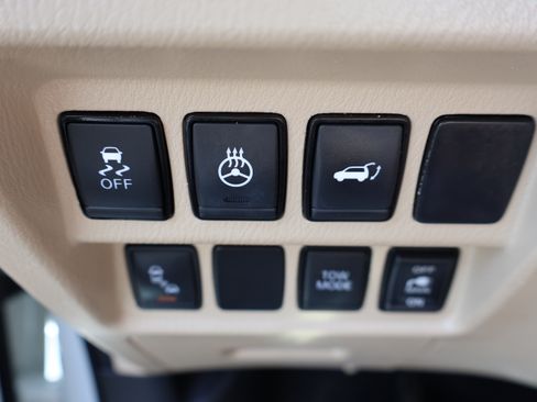 Used 2019 Nissan Pathfinder SL image 31