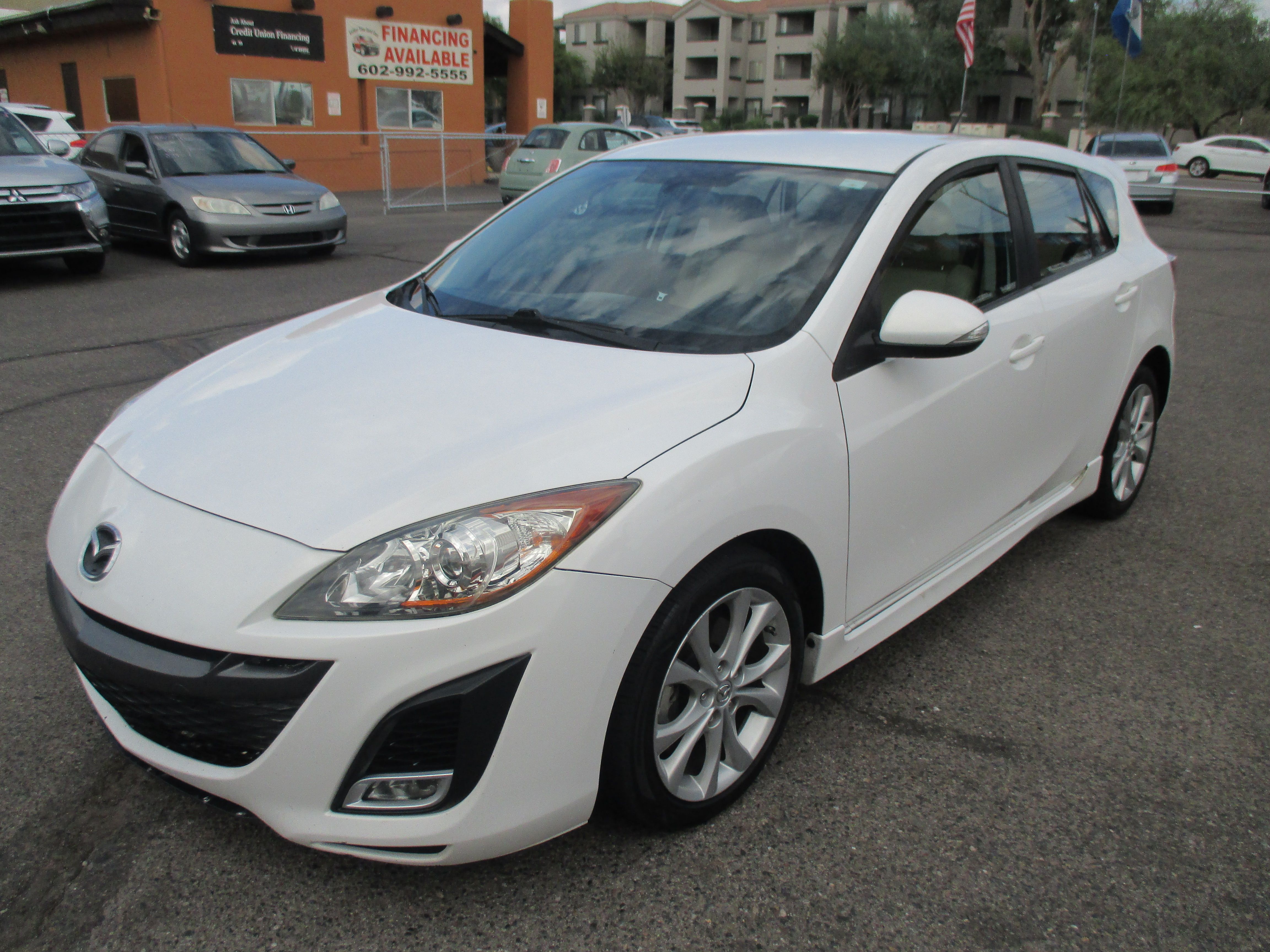 Used 2010 MAZDA MAZDA3 s Hatchback FWD image 15
