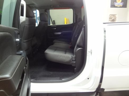 Used 2018 Chevrolet Silverado 2500 LT image 20
