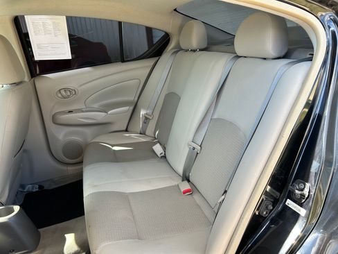 Used 2012 Nissan Versa image 11
