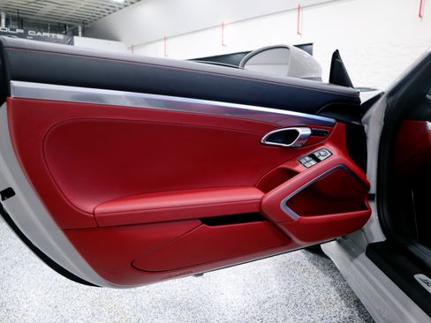 Used 2024 Porsche 718 Boxster GTS image 24
