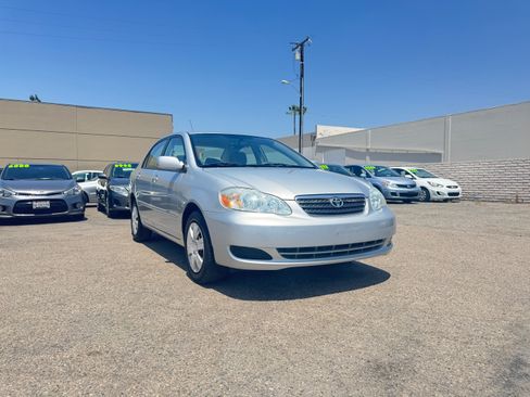 Used 2006 Toyota Corolla CE FWD image 12