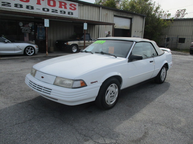 Used 1994 Chevrolet Cavalier RS Convertible FWD image 2
