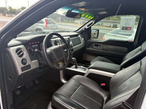 Used 2014 Ford F150 4x4 SuperCab XLT w/ FX4 Pkg image 4