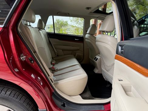 Used 2014 Subaru Outback 2.5i Limited image 21