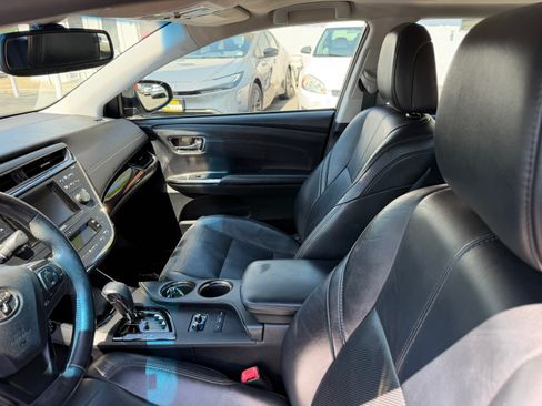 Used 2013 Toyota Avalon Limited FWD image 5