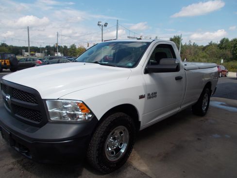 Used 2015 RAM 1500 4x4 Regular Cab ST image 1