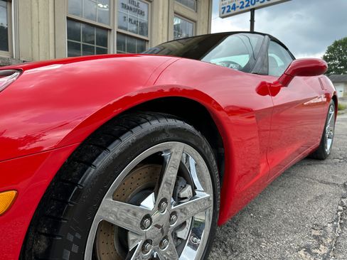 Used 2008 Chevrolet Corvette w/ 3LT image 9