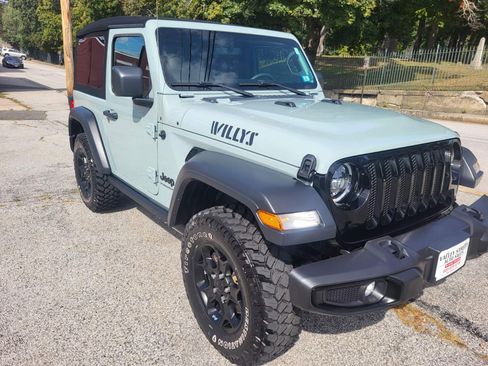 Used 2023 Jeep Wrangler Willys image 1