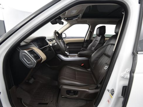 Used 2020 Land Rover Range Rover Sport HSE image 34