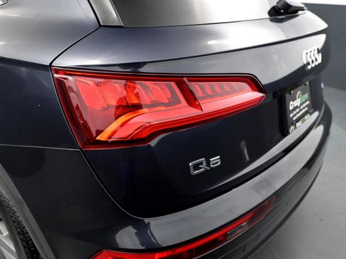 Used 2020 Audi Q5 2.0T Premium image 12