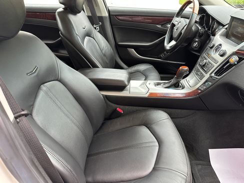 Used 2009 Cadillac CTS 3.6 AWD image 12