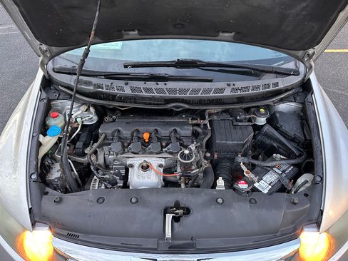 Used 2010 Honda Civic EX-L image 24