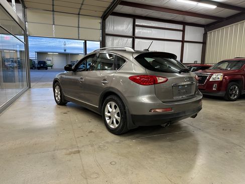 Used 2010 INFINITI EX35 image 6