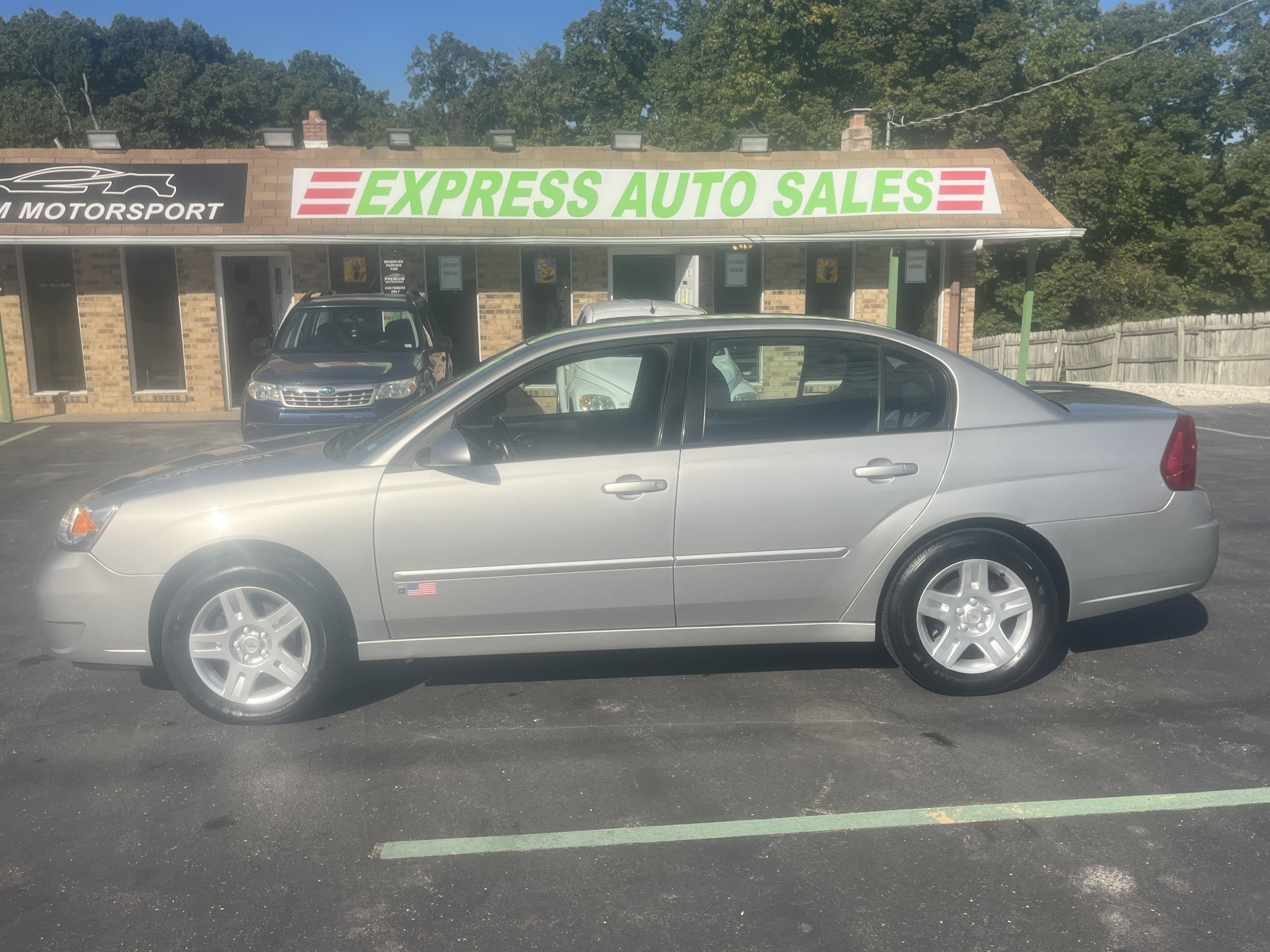 Used 2007 Chevrolet Malibu LT V6 FWD image 4