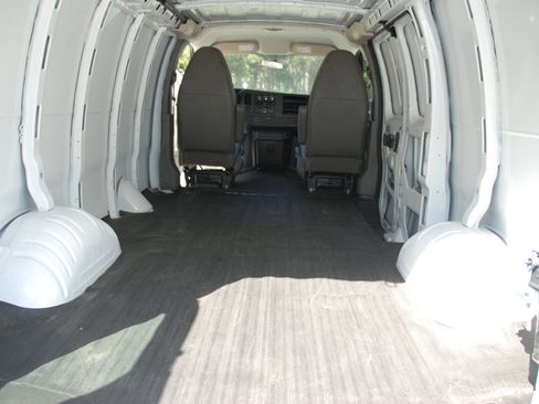 Used 2013 Chevrolet Express 1500 UNAVAIL RWD image 14