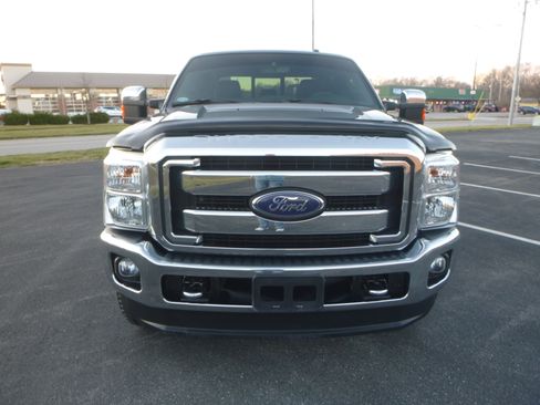 Used 2016 Ford F250 Lariat image 3
