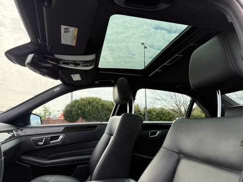 Used 2016 Mercedes-Benz E 350 image 11