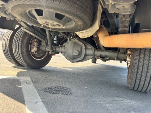 Used 2016 RAM 3500 ST image 13