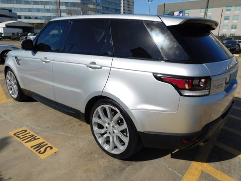 Used 2016 Land Rover Range Rover Sport HSE image 6