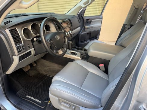 Used 2012 Toyota Sequoia SR5 image 17