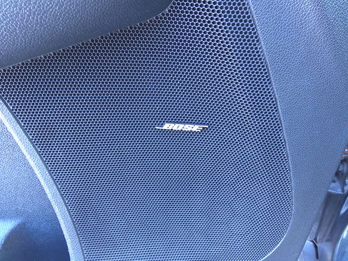 Used 2012 Buick Enclave Premium image 37