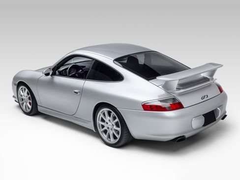 Used 2004 Porsche 911 GT3 RWD image 8