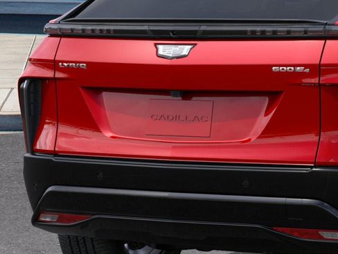 New 2025 Cadillac Lyriq Sport image 14