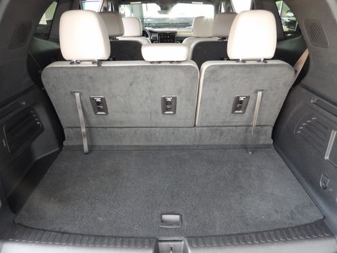 Used 2026 GMC Acadia FWD Elevation image 18