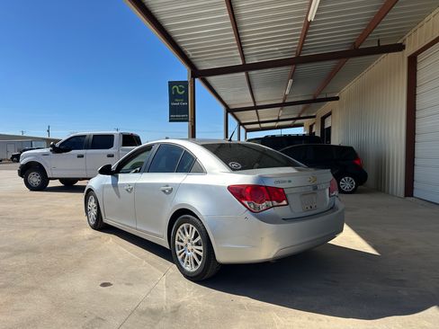 Used 2012 Chevrolet Cruze Eco image 3